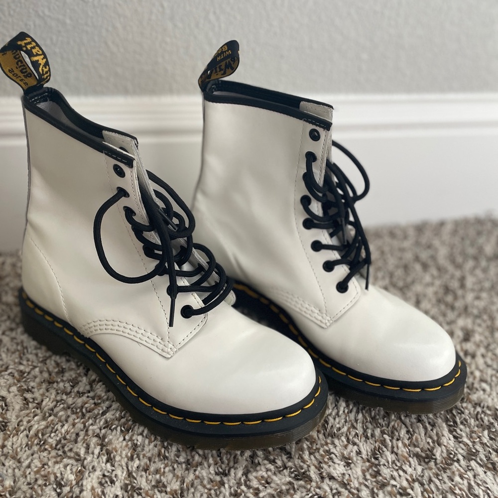 Dr. Martens 1460 Boot - Women's Size 9